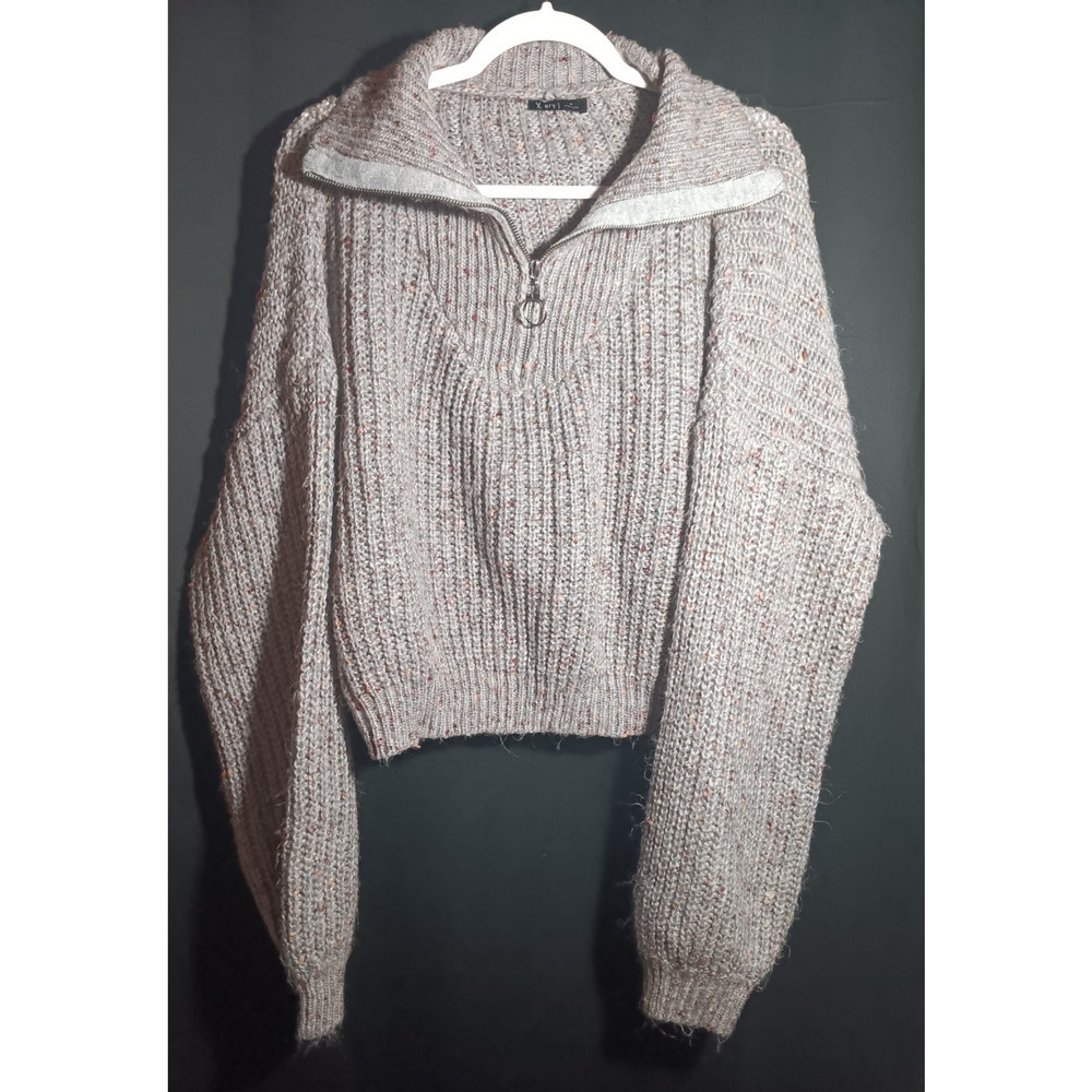 Very J Cropped Gray Knit Sweater Zip Front Long Sleeve Women’s Medium Top